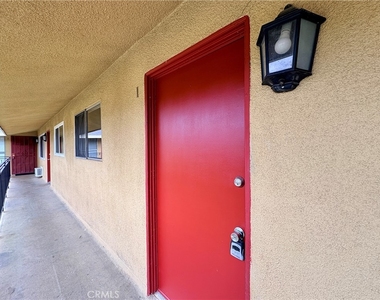 383 Orchid Lane - Photo Thumbnail 10