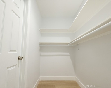 4937 Taft - Photo Thumbnail 7