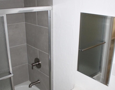 2029 Nevin Ave - Photo Thumbnail 11