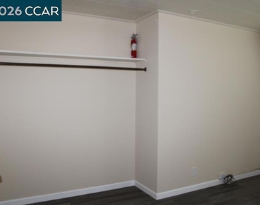 2029 Nevin Ave - Photo Thumbnail 5