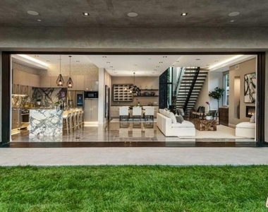 11241 Blix Street - Photo Thumbnail 3