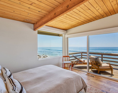 24246 Malibu Road - Photo Thumbnail 13