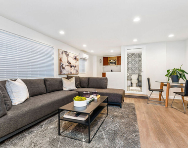 717 Huntley Drive - Photo Thumbnail 2