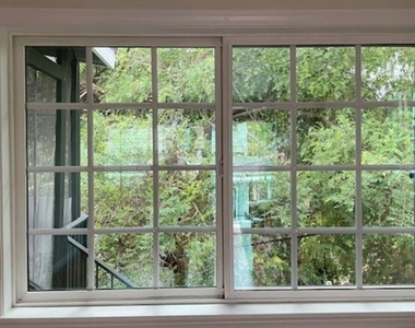 4112 Ocean View Boulevard - Photo Thumbnail 3