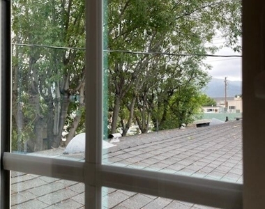 4112 Ocean View Boulevard - Photo Thumbnail 19