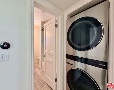 124 N Pass Avenue - Photo Thumbnail 8