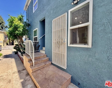 124 N Pass Avenue - Photo Thumbnail 7