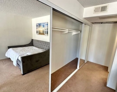 3600 Bagley Avenue - Photo Thumbnail 4