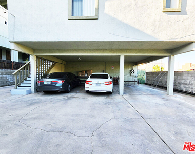 4732 Elmwood Avenue - Photo Thumbnail 6