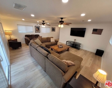335 S California Street - Photo Thumbnail 15