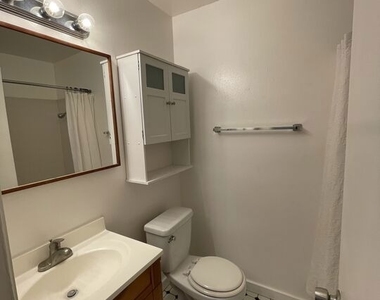 8081 Constantine Drive - Photo Thumbnail 13
