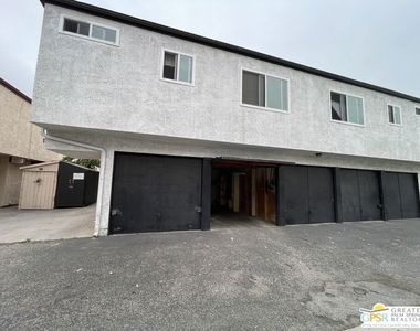 8081 Constantine Drive - Photo Thumbnail 19