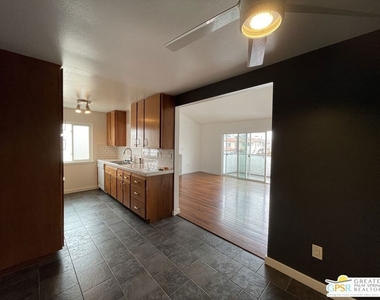 8081 Constantine Drive - Photo Thumbnail 4