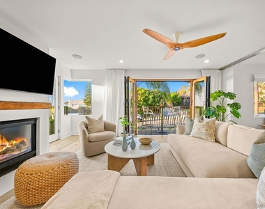 229 Bonair St - Photo Thumbnail 3