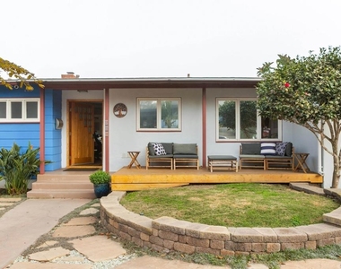 541 Tarento Dr - Photo Thumbnail 48