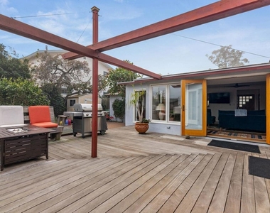 541 Tarento Dr - Photo Thumbnail 40