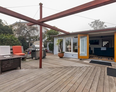 541 Tarento Dr - Photo Thumbnail 8