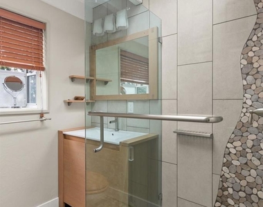 541 Tarento Dr - Photo Thumbnail 25