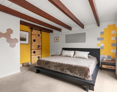 541 Tarento Dr - Photo Thumbnail 24
