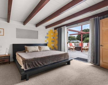 541 Tarento Dr - Photo Thumbnail 23