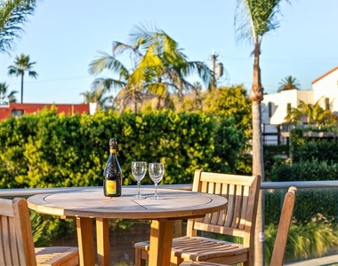 253 Gravilla Street - Photo Thumbnail 28