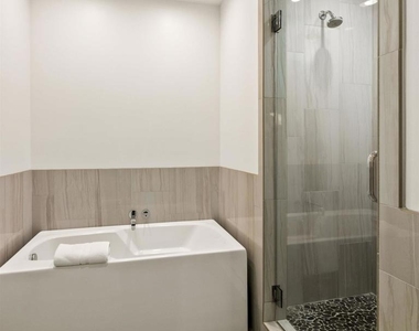 253 Gravilla Street - Photo Thumbnail 21