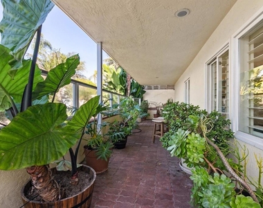 253 Gravilla Street - Photo Thumbnail 31