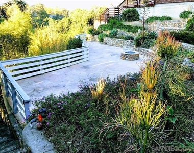 1336 Bush St - Photo Thumbnail 11