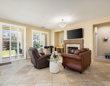 60268 Sweetshade Lane - Photo Thumbnail 7