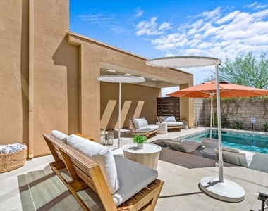 446 Fountain Drive - Photo Thumbnail 5