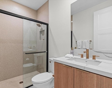 446 Fountain Drive - Photo Thumbnail 26