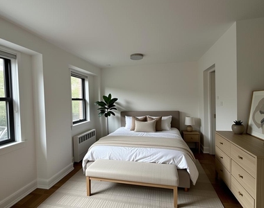 East 79th Street - Photo Thumbnail 2