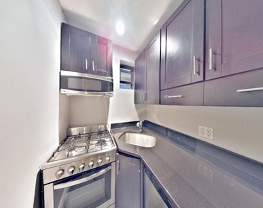 East 32nd Street - Photo Thumbnail 1