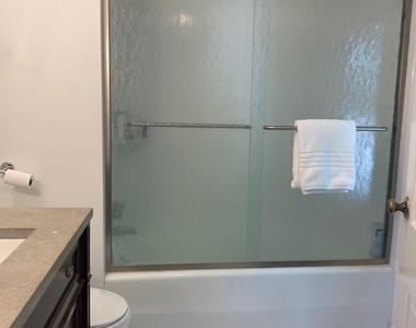 329 Centre Island Road - Photo Thumbnail 8