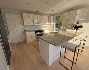 329 Centre Island Road - Photo Thumbnail 4