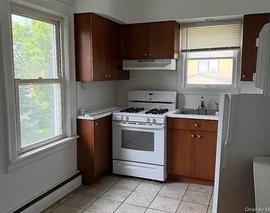 295 Columbus Avenue - Photo Thumbnail 1