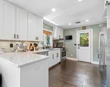 94 Hands Creek Road - Photo Thumbnail 12
