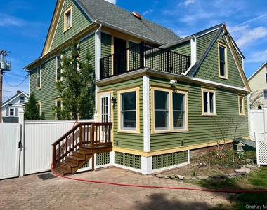 8 Alden Place - Photo Thumbnail 3