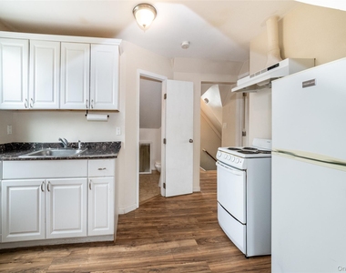 538 Jefferson Avenue - Photo Thumbnail 11