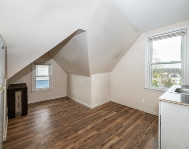 538 Jefferson Avenue - Photo Thumbnail 13
