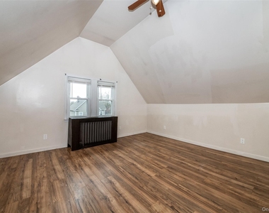538 Jefferson Avenue - Photo Thumbnail 6