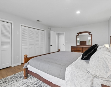 3 Harbor Road - Photo Thumbnail 20