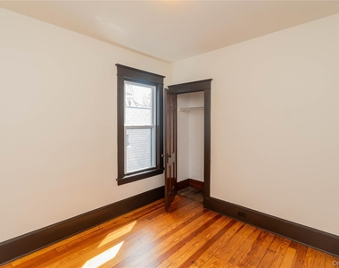 15 Taylor Avenue - Photo Thumbnail 7