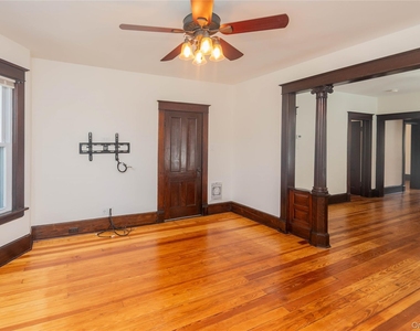 15 Taylor Avenue - Photo Thumbnail 12