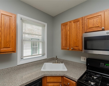 15 Taylor Avenue - Photo Thumbnail 4