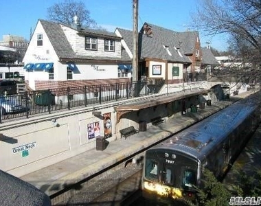 62 Forest Row - Photo Thumbnail 20