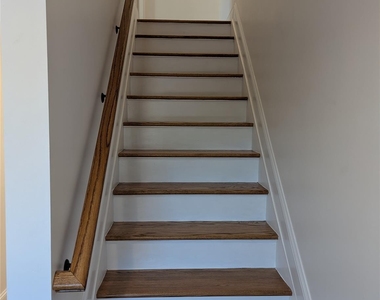 62 Forest Row - Photo Thumbnail 14