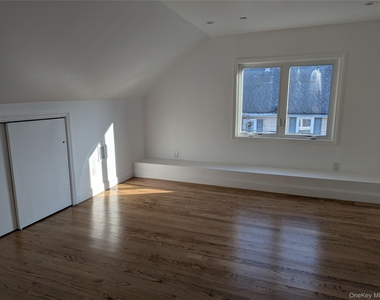 62 Forest Row - Photo Thumbnail 15