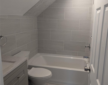 62 Forest Row - Photo Thumbnail 18