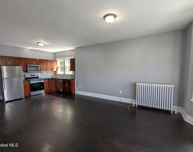 69 Winthrop Avenue - Photo Thumbnail 1